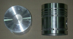 240-1004021 Поршень